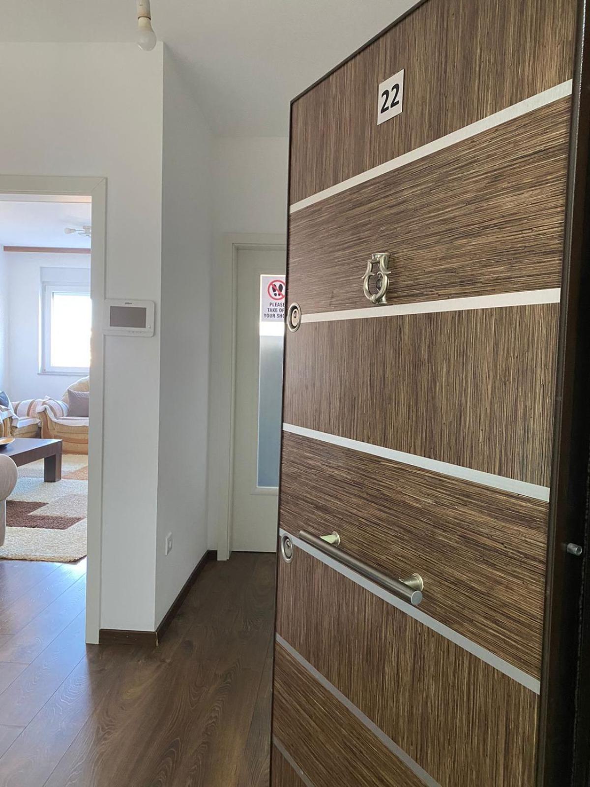 Private Apartments Prishtina Pristina Eksteriør bilde