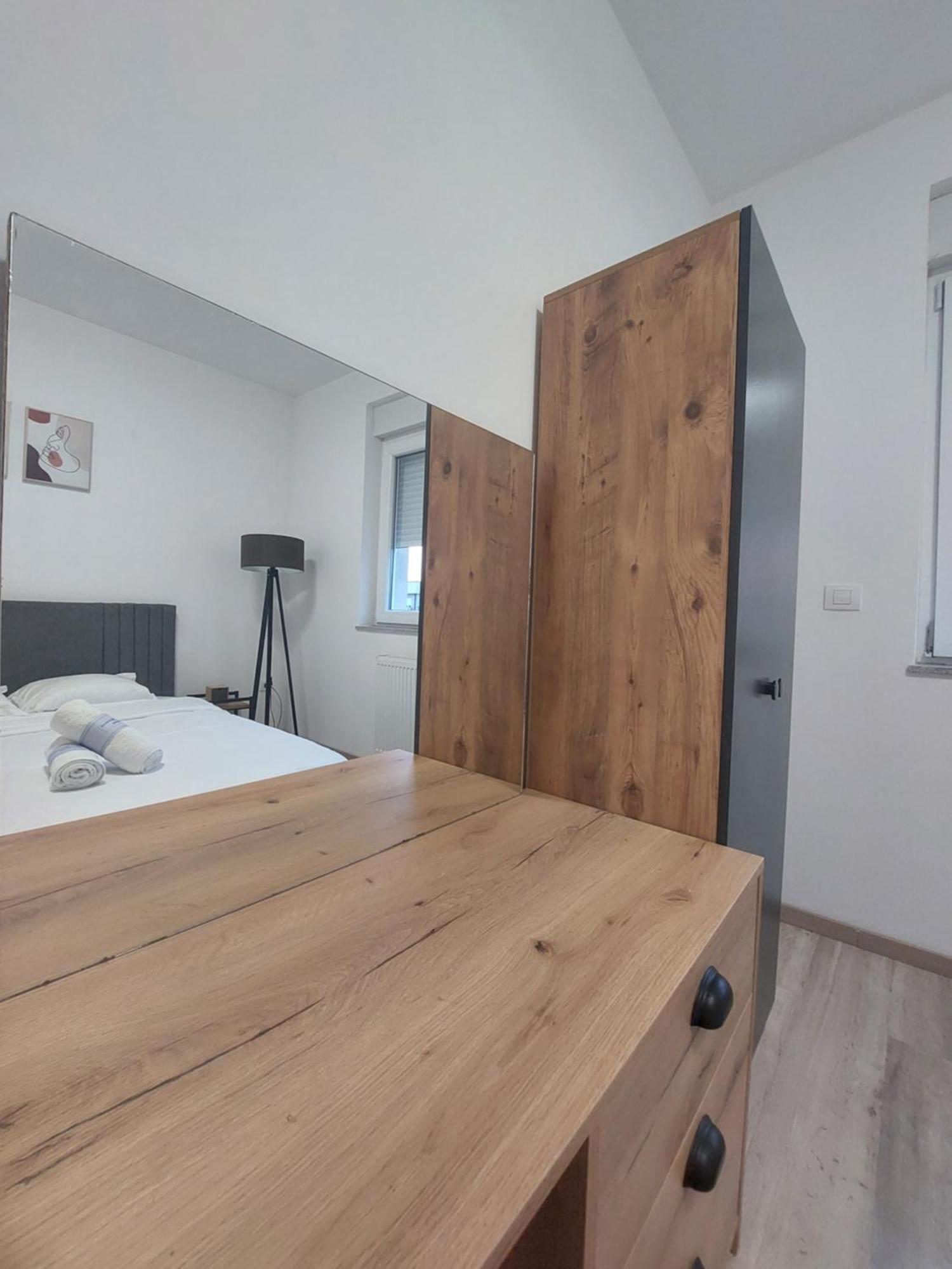 Private Apartments Prishtina Pristina Eksteriør bilde